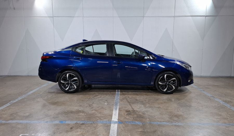 Nissan Versa 1.6 EXCLUSIVE CVT Sedan 2024