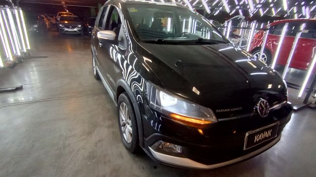 Volkswagen • Suran Cross