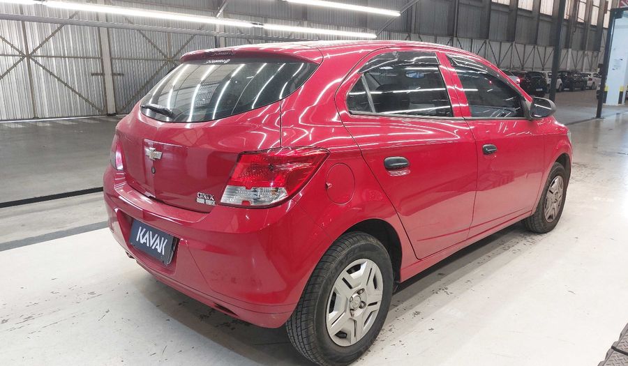 Chevrolet Onix MPFI LS Hatchback 2015