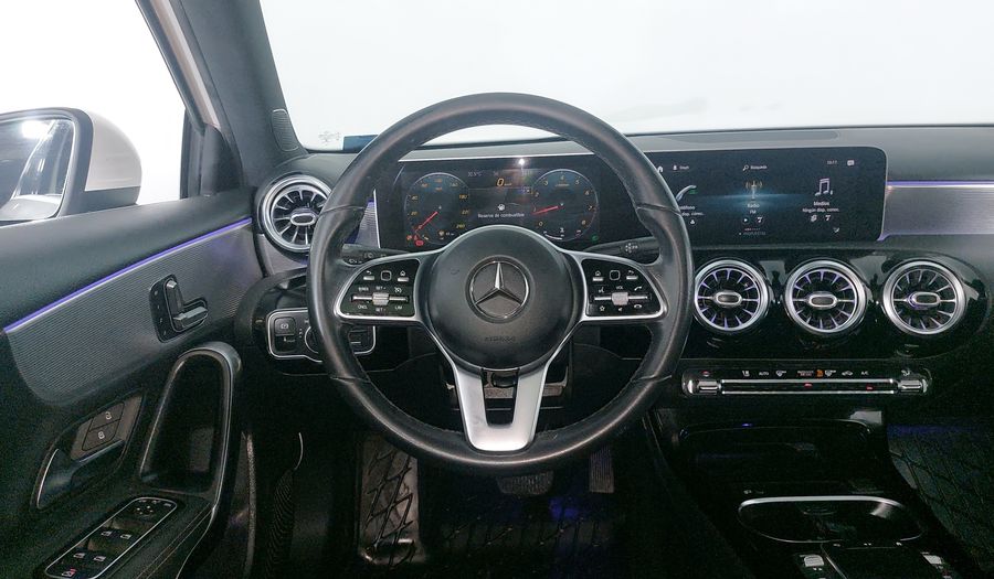 Mercedes Benz Clase A 1.3 200 PROGRESSIVE DCT Hatchback 2020