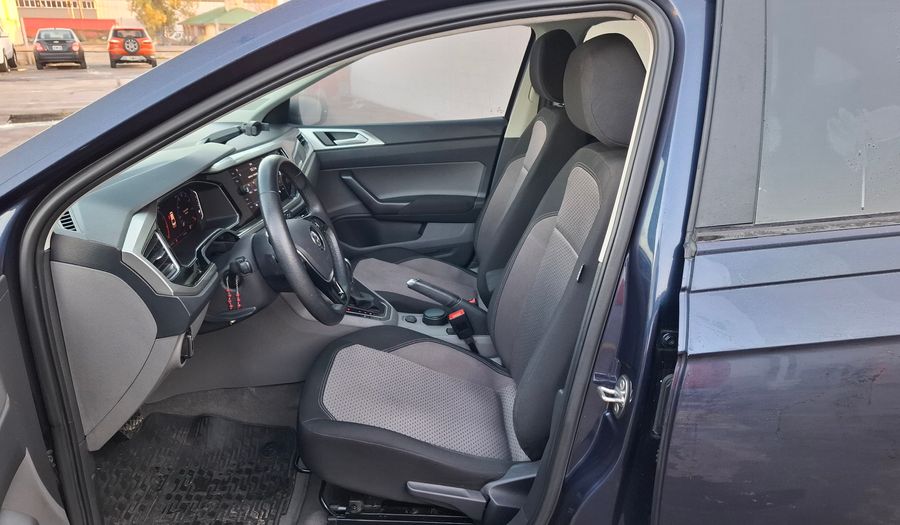 Volkswagen Virtus 1.6 MSI HIGHLINE AUTO Sedan 2018