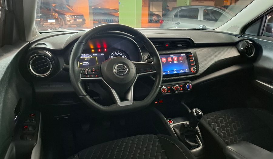 Nissan Kicks 1.6 ADVANCE Suv 2021