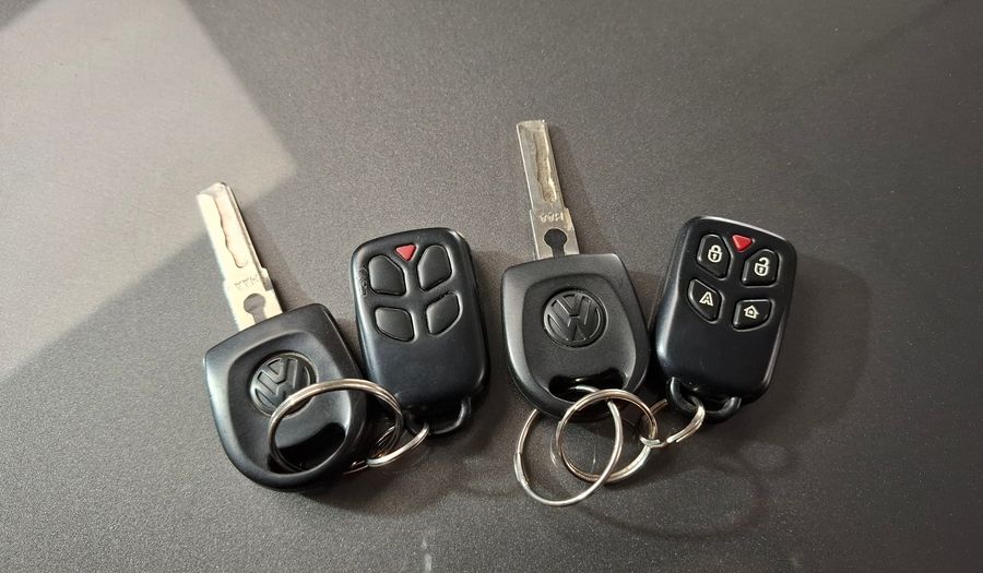 Volkswagen Gol Trend 1.6 PACK I Hatchback 2012