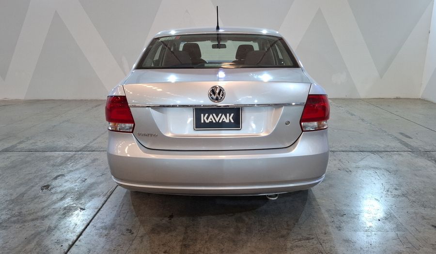 Volkswagen Vento 1.6 ACTIVE TIPTRONIC Sedan 2015