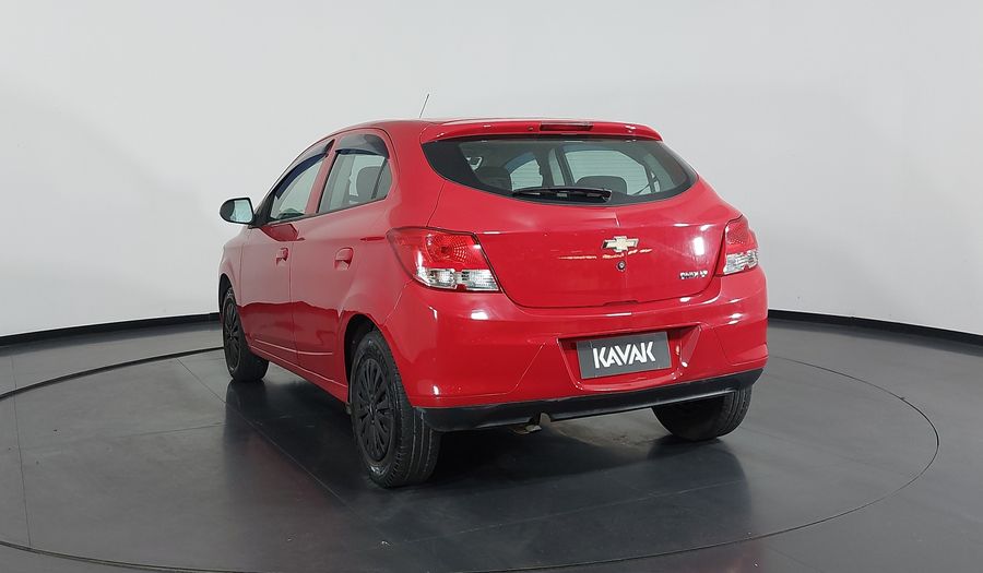 Chevrolet Onix MPFI LT Hatchback 2013