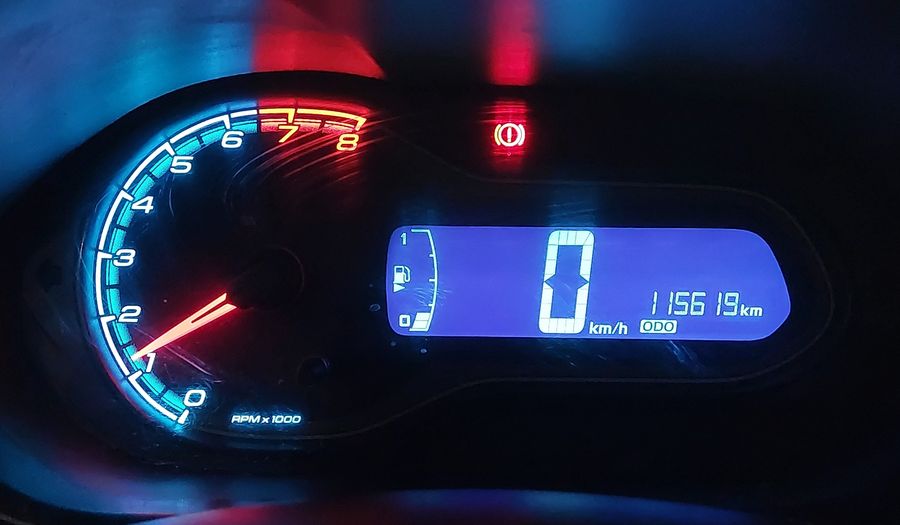 Chevrolet Onix MPFI LT Hatchback 2013