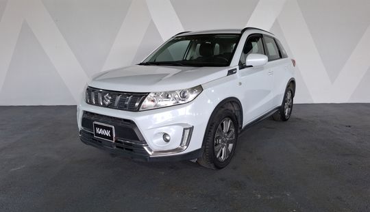 Suzuki • Vitara
