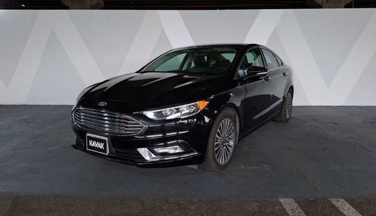Ford • Fusion