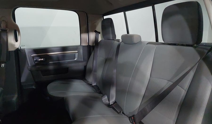 Ram 1500 5.7 CREW CAB SLT TRABAJO 4X4 V8 8 AUTO Pickup 2021