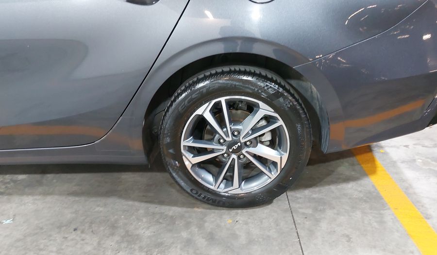 Kia Forte 2.0 EX IVT Sedan 2023