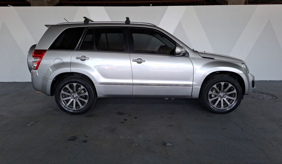 Suzuki Grand Vitara 2.4 L4 SPECIAL AT Suv 2017
