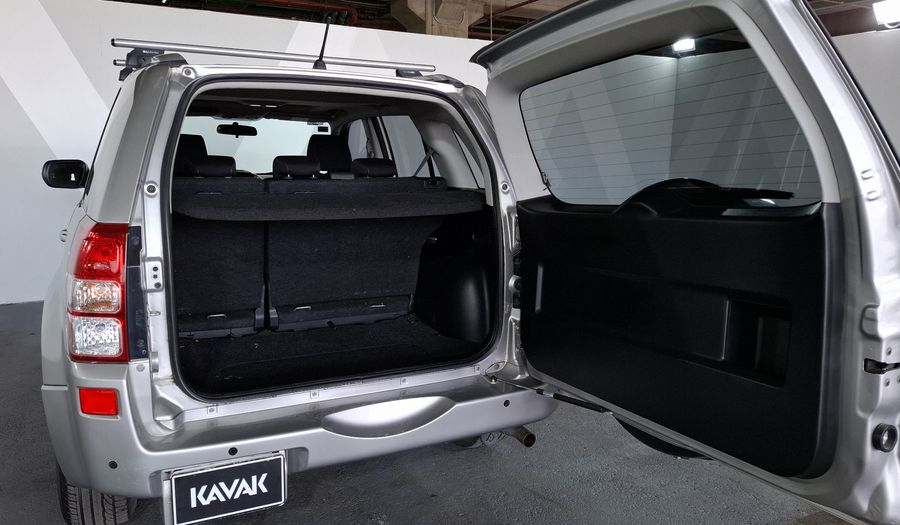 Suzuki Grand Vitara 2.4 L4 SPECIAL AT Suv 2017