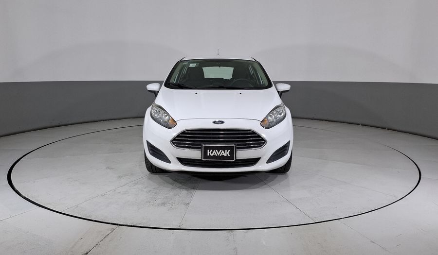 Ford Fiesta 1.6 S MT Hatchback 2015