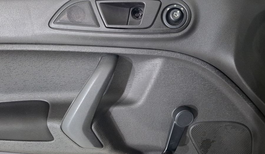 Ford Fiesta 1.6 S MT Hatchback 2015