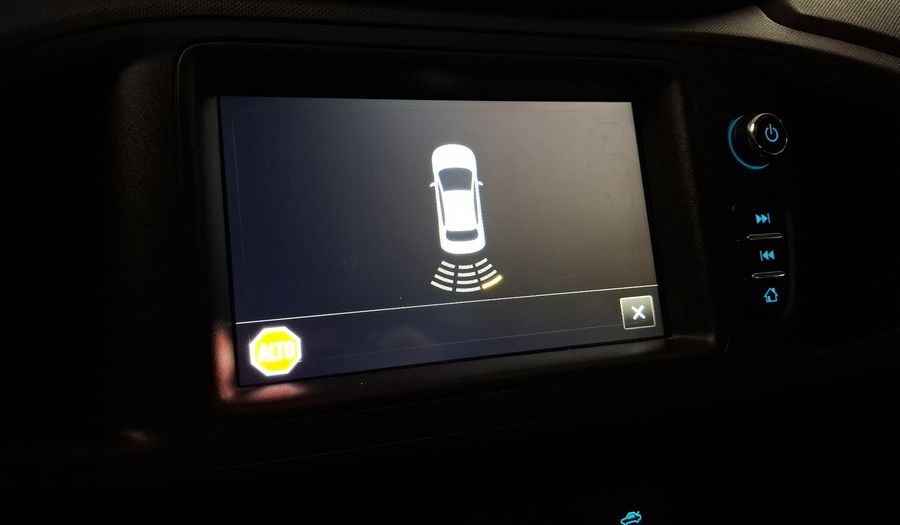 Chevrolet Onix 1.4 LTZ Hatchback 2018
