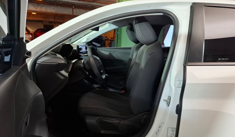 Peugeot 208 1.2L LIKE Hatchback 2021