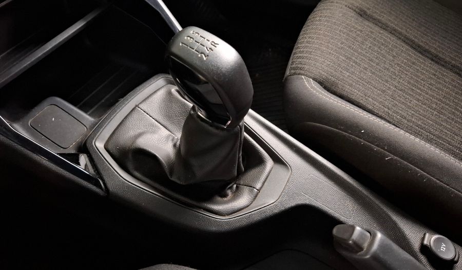Peugeot 208 1.2L LIKE Hatchback 2021