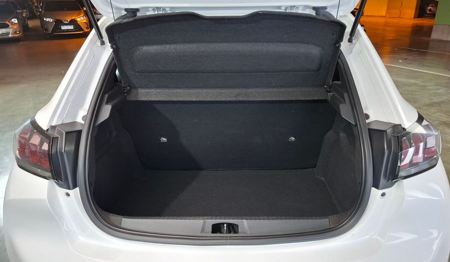 Peugeot 208 1.2L LIKE Hatchback 2021