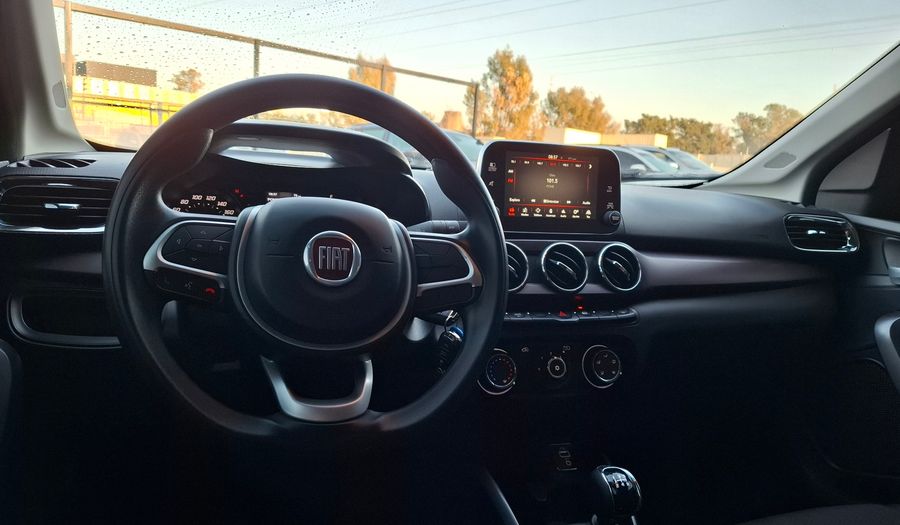 Fiat Cronos 1.8 PRECISION Sedan 2018