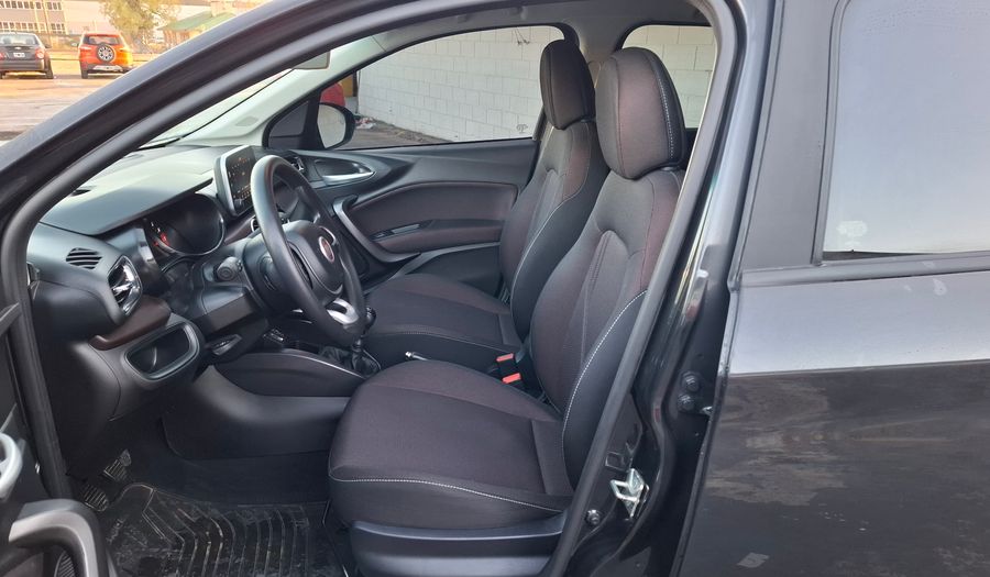 Fiat Cronos 1.8 PRECISION Sedan 2018