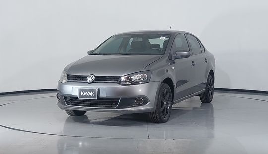 Volkswagen • Vento