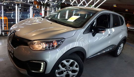 Renault • Captur