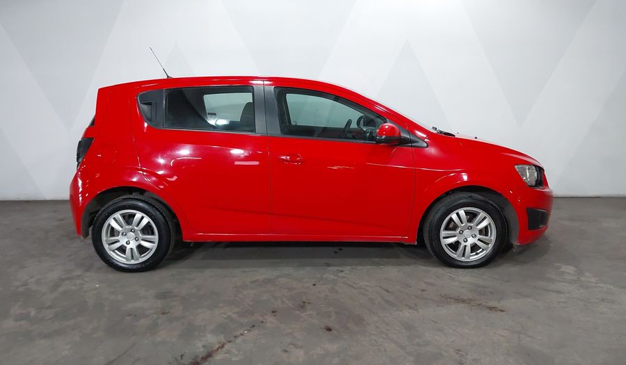 Chevrolet Sonic 1.6 AT K LT Hatchback 2016
