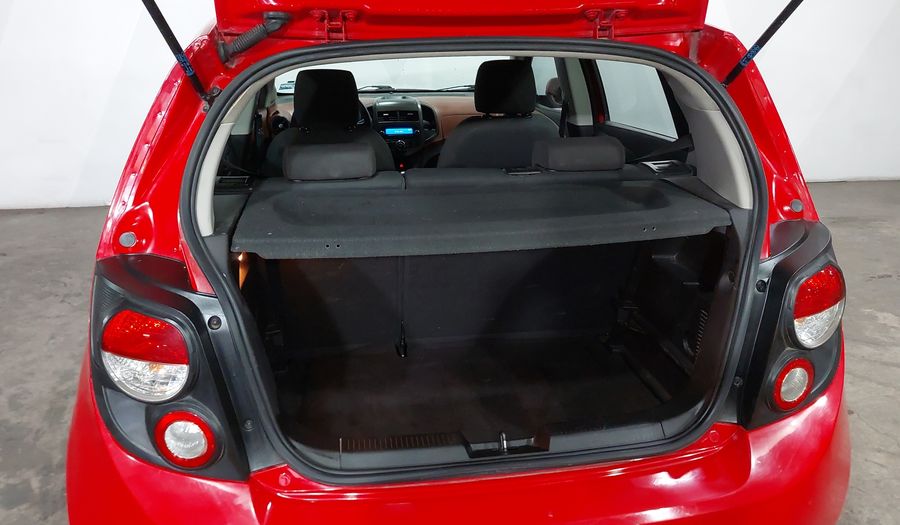 Chevrolet Sonic 1.6 AT K LT Hatchback 2016
