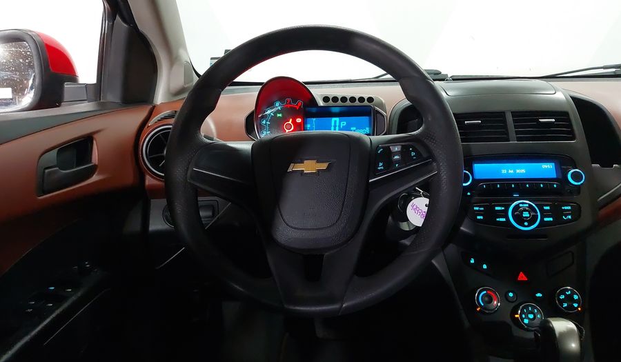 Chevrolet Sonic 1.6 AT K LT Hatchback 2016