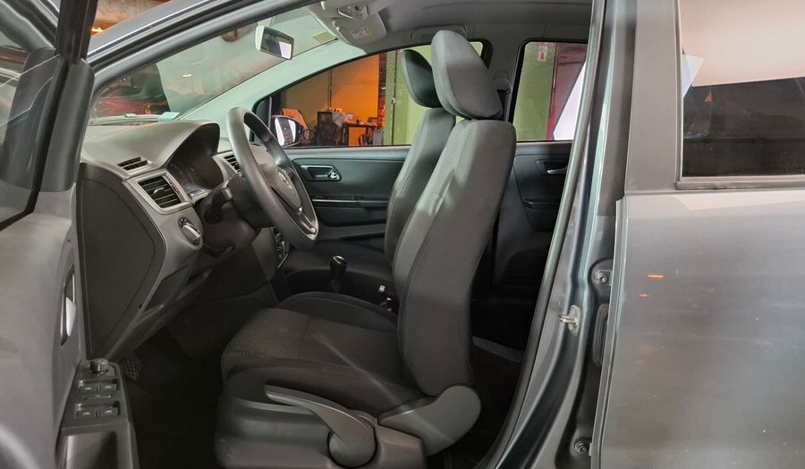 Volkswagen Fox 1.6 CONNECT Hatchback 2019
