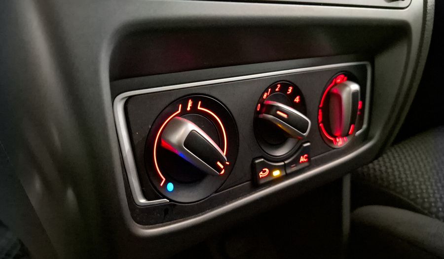 Volkswagen Fox 1.6 CONNECT Hatchback 2019