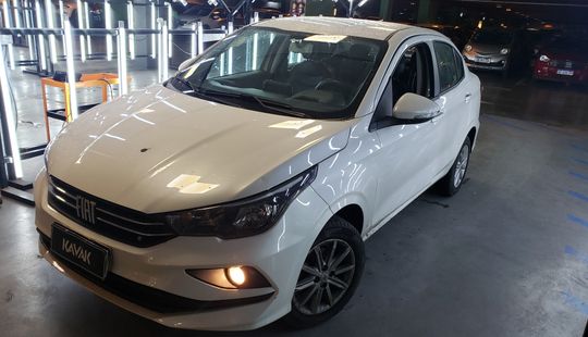 Fiat • Cronos