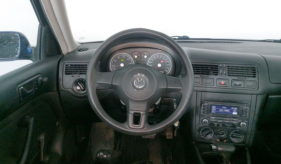 Volkswagen Jetta Clasico 2.0 CL TEAM TIPTRONIC Sedan 2014