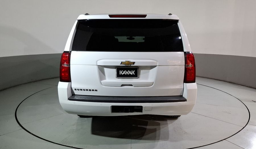 Chevrolet Suburban 5.3 A LS AT Suv 2015
