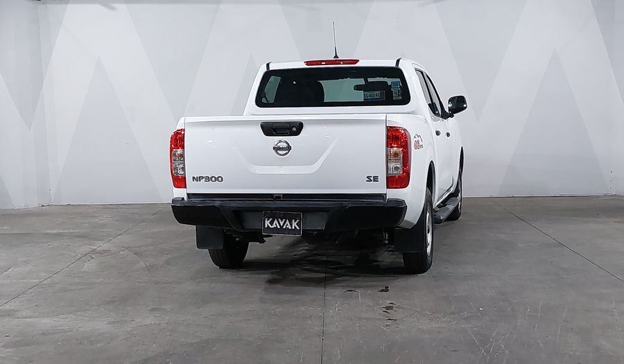 Nissan Np300 2.5 DOBLE CABINA SE TM AC Pickup 2016