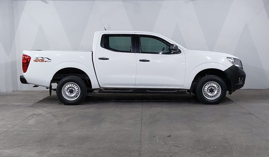 Nissan Np300 2.5 DOBLE CABINA SE TM AC Pickup 2016