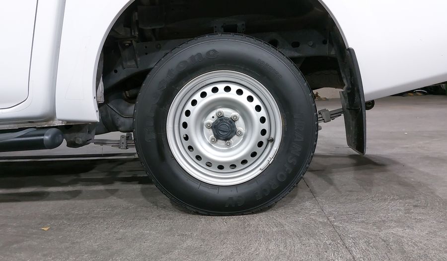 Nissan Np300 2.5 DOBLE CABINA SE TM AC Pickup 2016