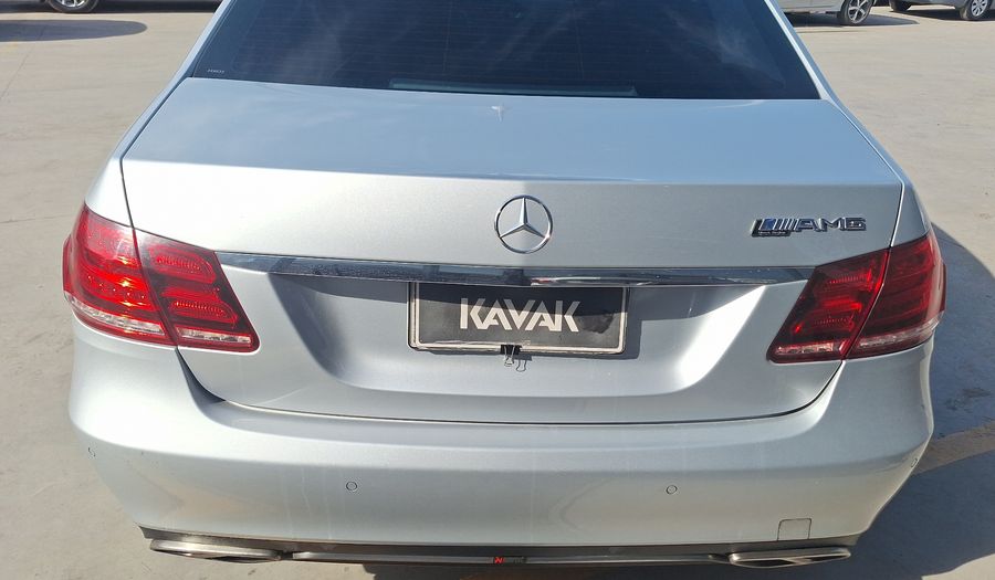 Mercedes Benz Clase E 2.0 200 AUTO Sedan 2015
