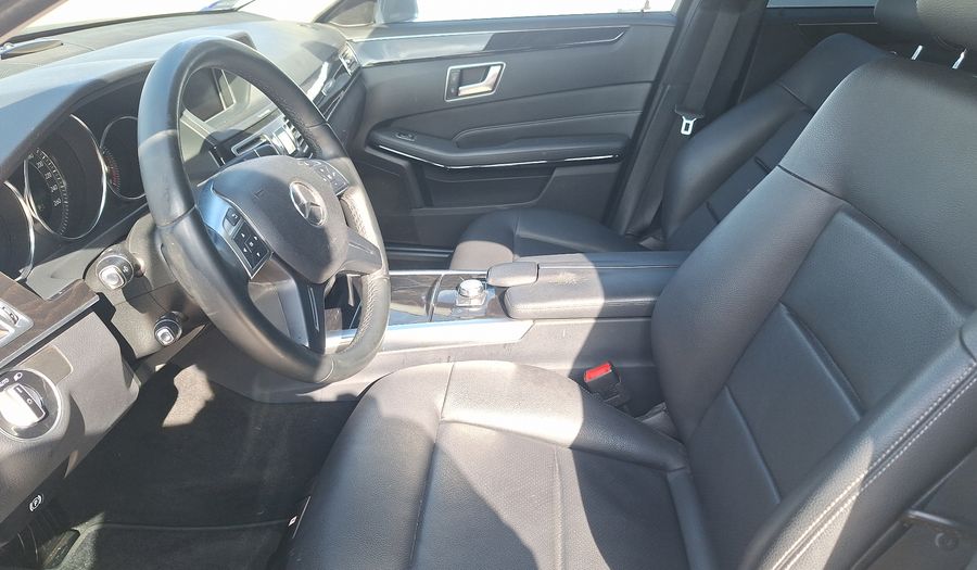 Mercedes Benz Clase E 2.0 200 AUTO Sedan 2015