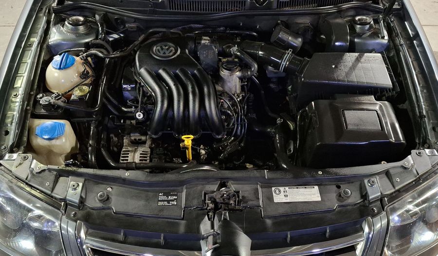 Volkswagen Jetta Clasico 2.0 CL TEAM MT Sedan 2014
