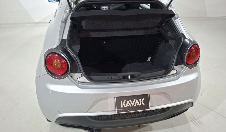 Alfa Romeo Mito 1.4 PROGRESSION LUXURY MT Hatchback 2015