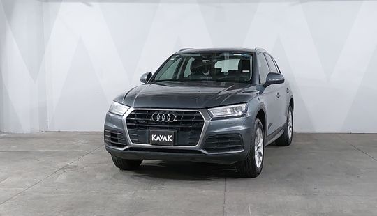 Audi • Q5
