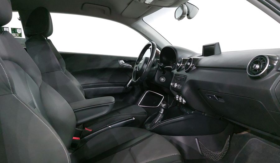 Audi A1 1.4 TFSI EGO S TRONIC Hatchback 2015