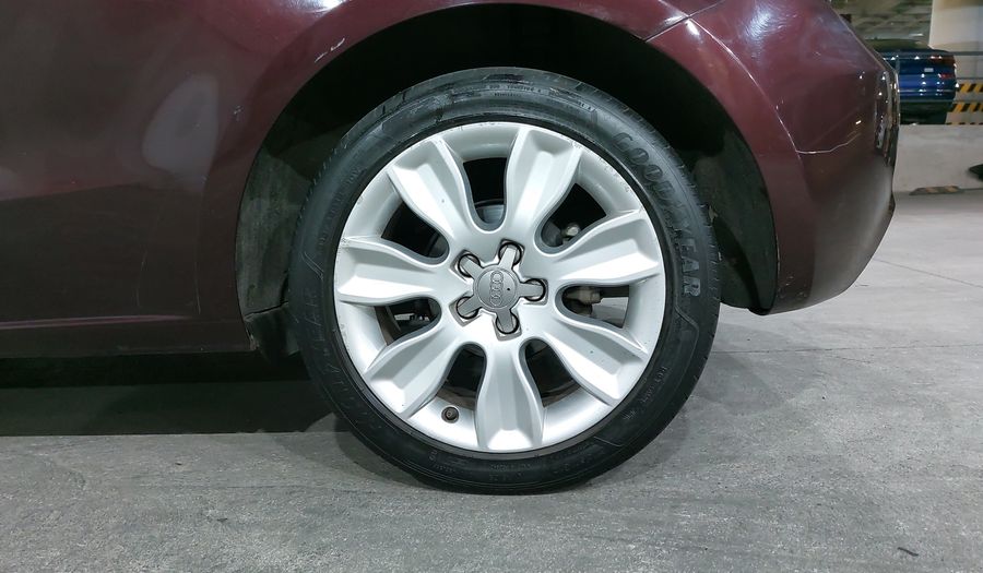 Audi A1 1.4 TFSI EGO S TRONIC Hatchback 2015
