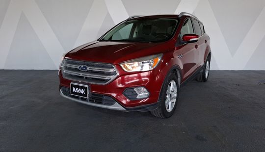 Ford • Escape