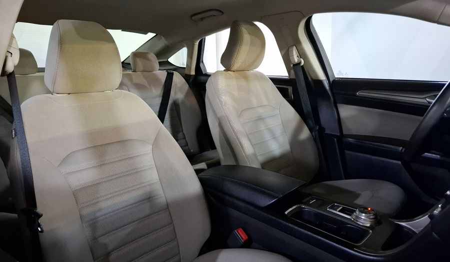 Ford Fusion 2.5 S I4 AT Sedan 2018