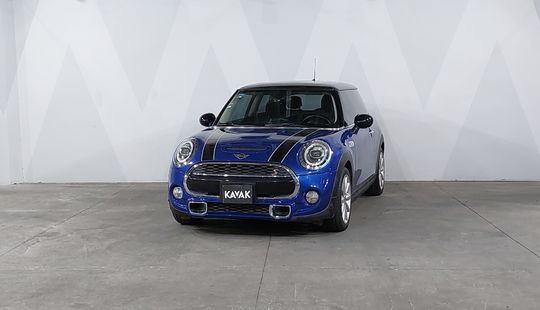 Mini • Cooper S