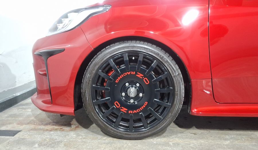 Toyota Yaris 1.6 GR LAUNCH EDITION 4WD Hatchback 2022