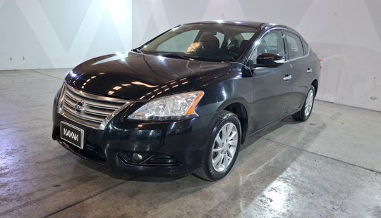 Nissan • Sentra