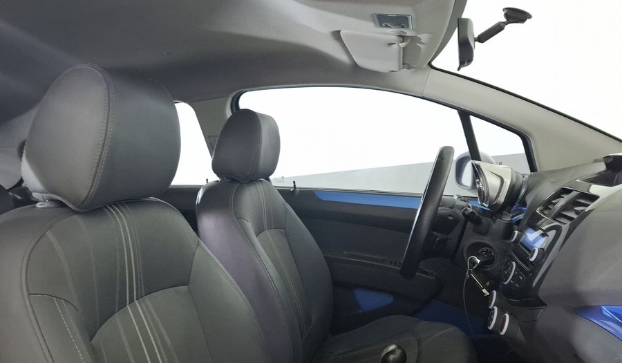 Chevrolet Spark 1.2 LTZ C MT Hatchback 2014